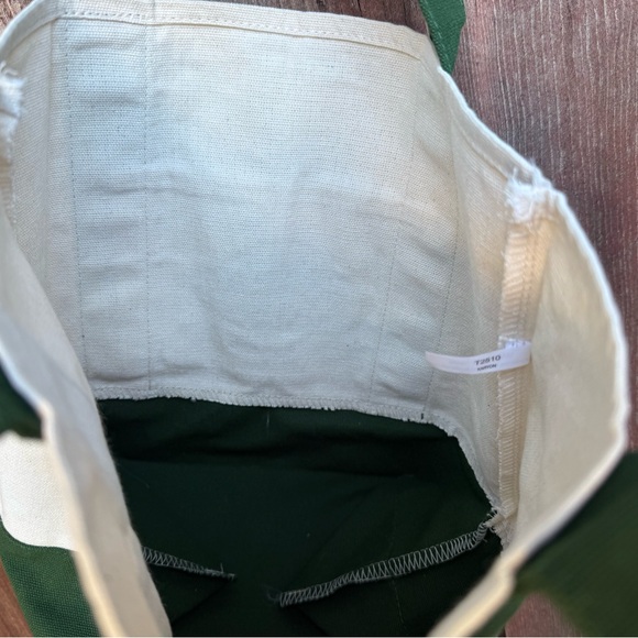 **NWT** Trader Joe's Canvas Tote Bag - Picture 12 of 13